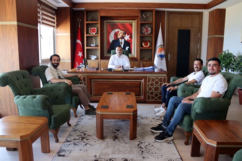 Finike Hard Stone Kulübü Üyeleri Kaymakamımız Musa Kazım ÇELİK’i Makamında Ziyaret Etti