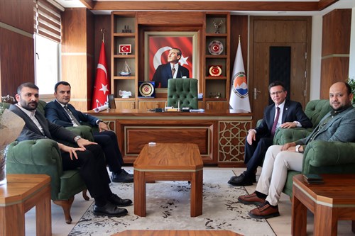 Kaymakamımız Musa Kazım ÇELİK, Misafirlerini Kabul Etti
