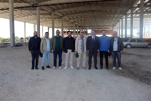 Kaymakamımız Musa Kazım ÇELİK, İlçemizde Yapımına Başlanılan Meyve Konsantre Fabrikası İnşaatında İncelemelerde Bulundu